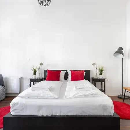 Apartment Red Dot One - New Unit In Heart Of Jewish Quarter