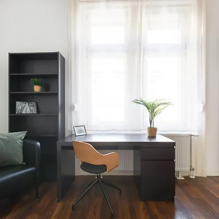 Red Dot One - New Unit In Heart Of Jewish Quarter