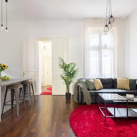 Apartment Red Dot One - New Unit In Heart Of Jewish Quarter