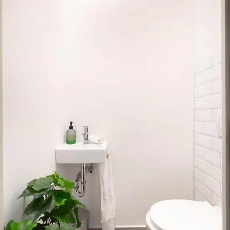 Red Dot One - New Unit In Heart Of Jewish Quarter *
